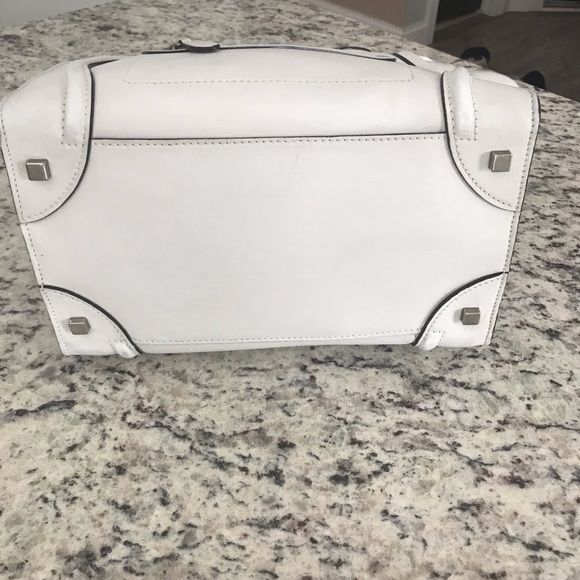Traded White Celine luggage handbag - Picture 5 of 8